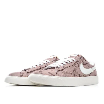 Picture of NIKE BLAZER LOW LOW-TOP SNEAKERS
