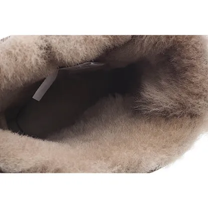 Picture of UGG CLASSIC MINI SERIES SNOW BOOTS