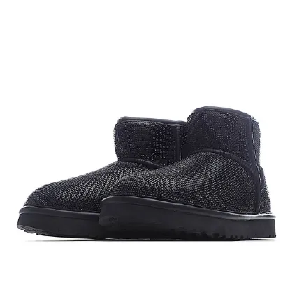 Picture of UGG CLASSIC MINI SERIES SNOW BOOTS