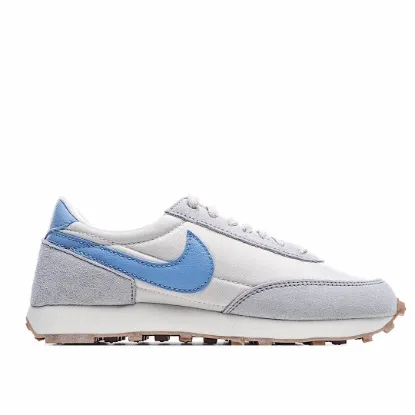 Picture of NIKE WMNS DAYBREAK 'HALF BLUE PALE IVORY'