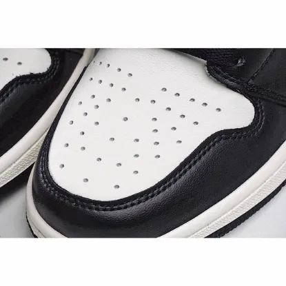Picture of Air Jordan 1 Retro High OG 'Dark Mocha'