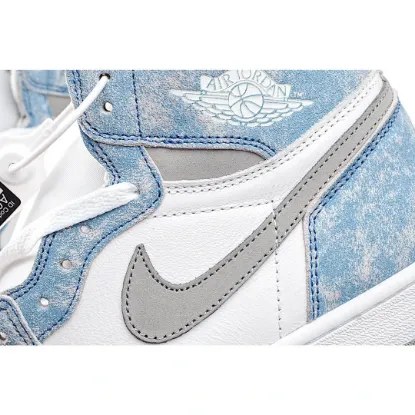 Picture of Air Jordan 1 Retro High OG 'Hyper Royal'