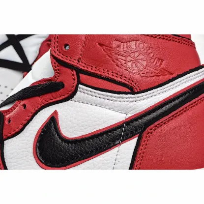 Picture of Air Jordan 1 “Chicago”，