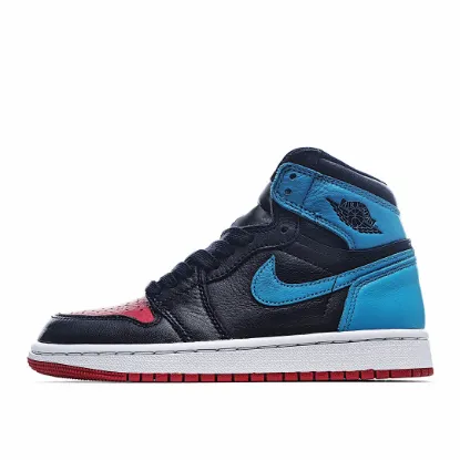Picture of Wmns Air Jordan 1 High OG 'UNC To Chicago'
