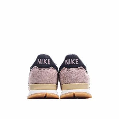 Picture of NIKE INTERNATIONALIST LEATHER LOW TOP