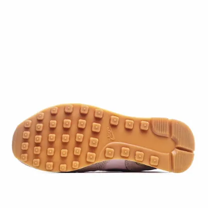 Picture of NIKE INTERNATIONALIST LEATHER LOW TOP