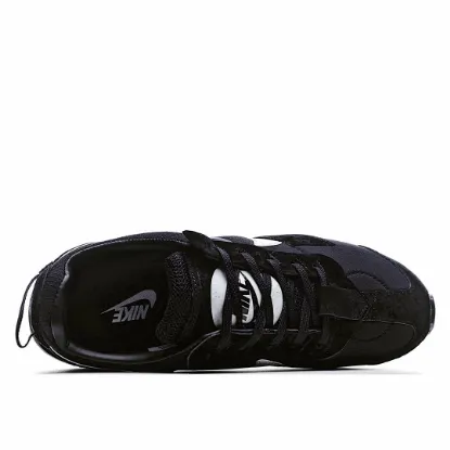 Picture of NIKE LDWAFFLE SACAI RUNNING SHOES