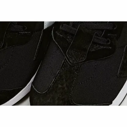 Picture of NIKE LDWAFFLE SACAI RUNNING SHOES