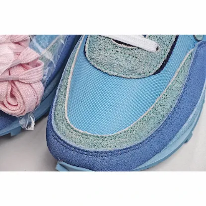 Picture of NIKE LVD WAFFLE DAYBREAK SACAI WAFFLE BLUE