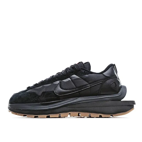 Picture of NIKE SACAI X VAPORWAFFLE 'BLACK GUM'