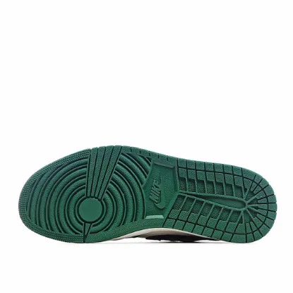 Picture of Air Jordan 1 Mid 'Pine Green'