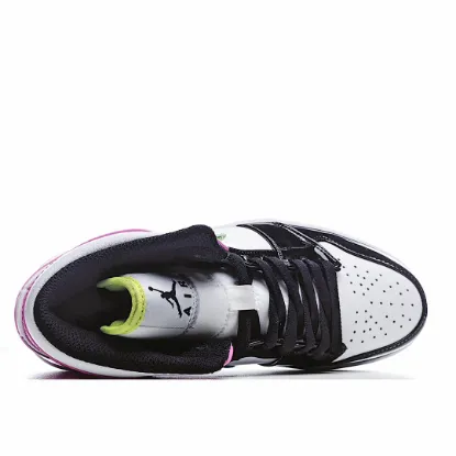 Picture of Air Jordan 1 Mid SE 'Cyber Active Fuchsia'