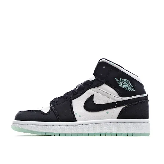 Picture of Air Jordan 1 Mid SE GS 'Glow in the Dark Panda'