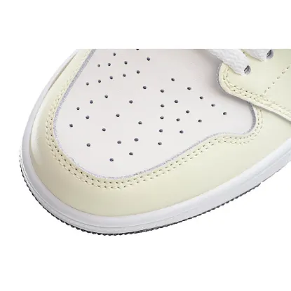 Picture of Wmns Air Jordan 1 Mid 'Coconut Milk'