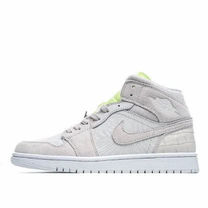 Picture of Wmns Air Jordan 1 Mid 'Ghost Green'