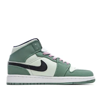 Picture of Wmns Air Jordan 1 Mid SE 'Dutch Green'