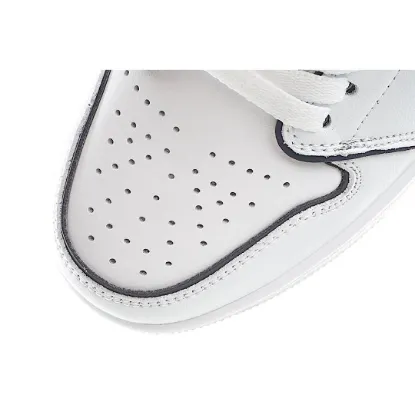 Picture of Wmns Air Jordan 1 Mid SE 'Iridescent Trim'