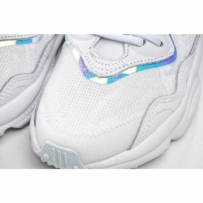 Picture of Adidas Ozweego J 'White Sky Tint'‬