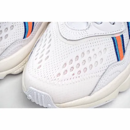 Picture of Adidas Wmns Ozweego 'White Signal Coral'‬