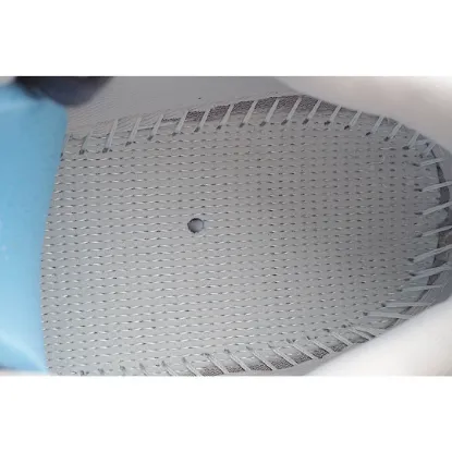 Picture of Adidas Wmns Ozweego Celox 'White Iridescent'
