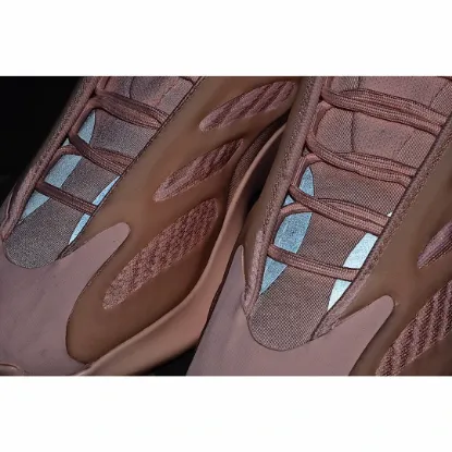 Picture of Adidas Yeezy boost 700v3