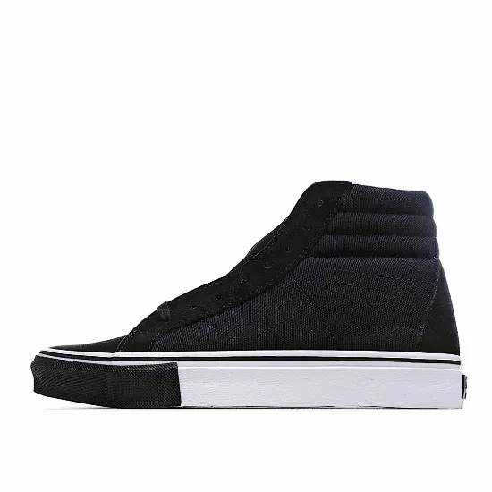 Picture of Asics Onitsuka Mexico 66 Slip-On Canvas Running Shoe