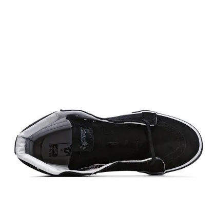 Picture of Asics Onitsuka Mexico 66 Slip-On Canvas Running Shoe