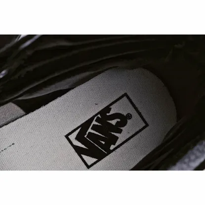 Picture of Vans Sk8-Hi Classic High-Top Sneaker Espadrilles