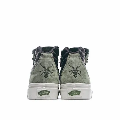Picture of Vans Sk8-Hi Classic High-Top Sneaker Espadrilles