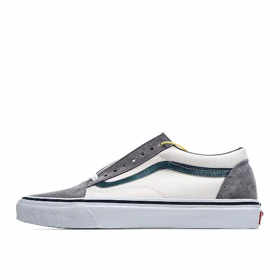 Picture of Vans Paneled Contrast Skateboards