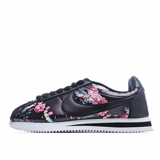 Picture of NIKE CLASSIC CORTEZ LEATHER RUNNING SHOE