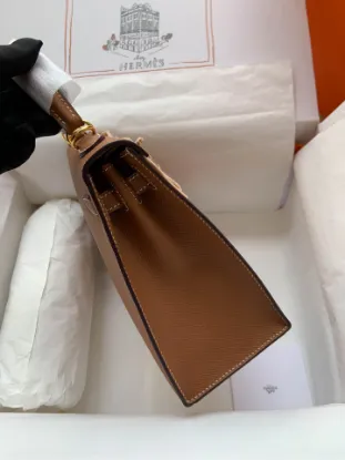 Picture of stockKelly Golden Brown size:25cm*28cm