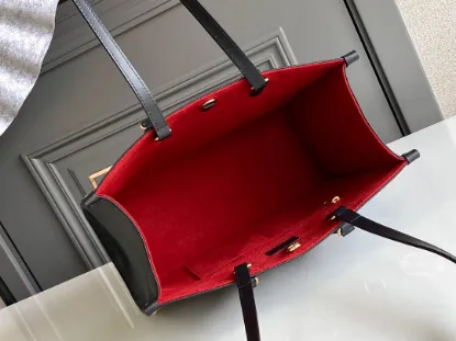 Picture of Size: 35 x 27 x 14 cm