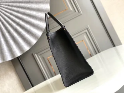 Picture of Size: 35 x 27 x 14 cm