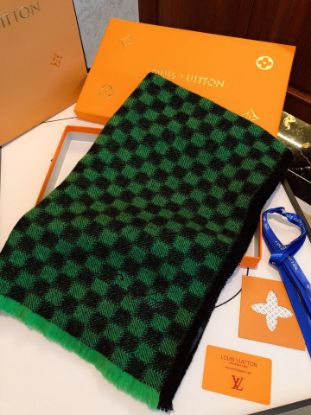 Picture of LV scarf