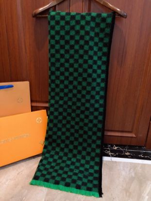 Picture of LV scarf