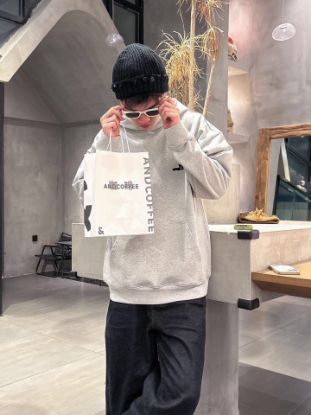 Picture of Louis Vuitton