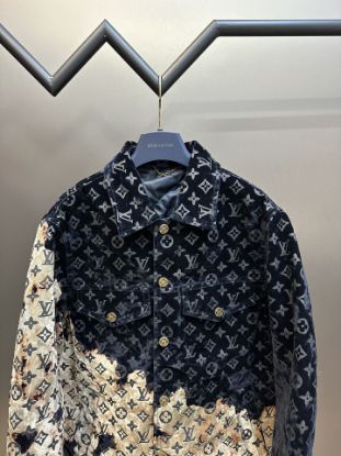 Picture of Louis Vuitton