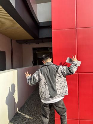 Picture of Louis Vuitton