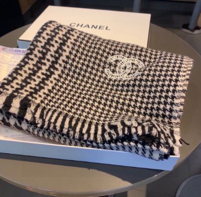 Picture of CHANEL scarf