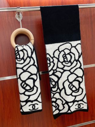 Picture of CHANEL scarf