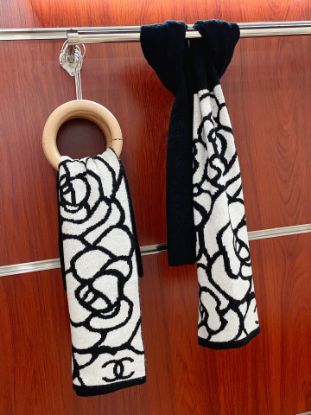 Picture of CHANEL scarf