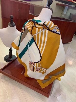 Picture of HERMES scarf