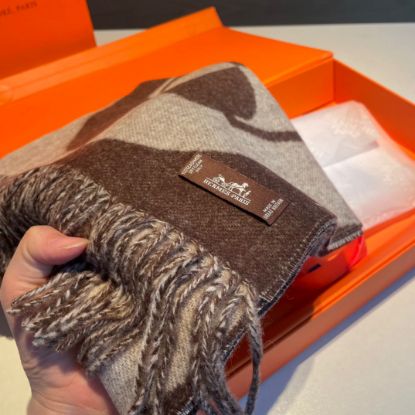 Picture of HERMES scarf