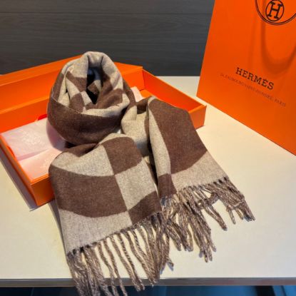 Picture of HERMES scarf