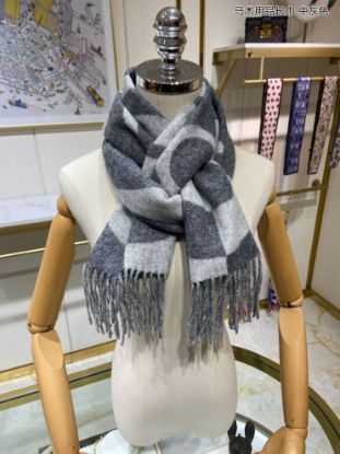 Picture of HERMES scarf