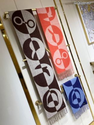 Picture of HERMES scarf