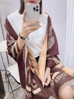 Picture of HERMES scarf