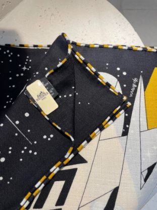 Picture of HERMES scarf