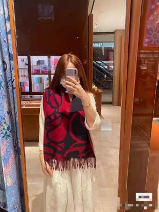 Picture of HERMES scarf